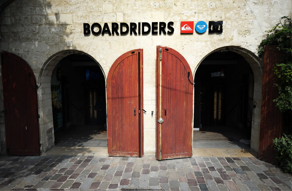 photographer ducasse/quiksilver |  Quiksilver Boardriders in Paris Bercy