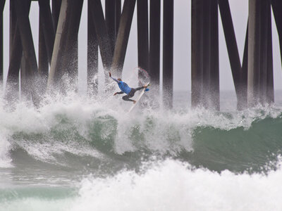 Kelly Slater and Sally Fitzgibbons Win Nike US Open of Surfing