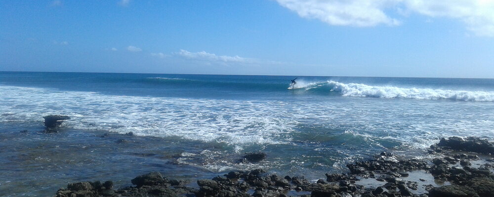 Surfing Las Salinas