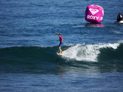 (c) Aquashot |  Steinriede Claims Roxy Pro Longboard in Biarritz 