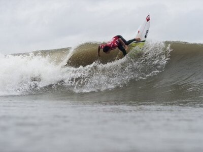 Quiksilver Pro/Timo | Owen Wright wins Quiksilver Pro New York 