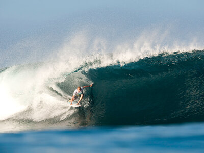ASP/CI via Getty Images | Der Weltmeister 2009 Mick Fanning in Action | Billabong Pipeline Masters 2009