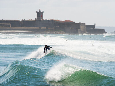 Photographer Lars Jacobsen | Surfing Lisbon Carcavelos beach