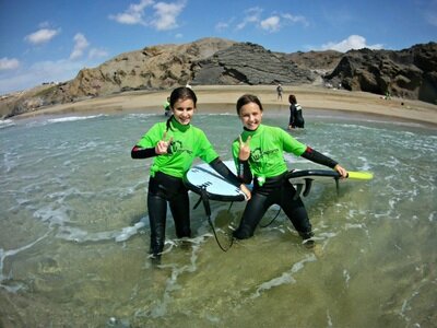 Kids surf courses in La Pared
