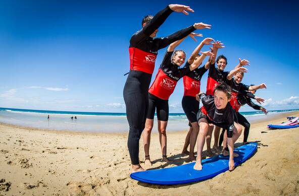 PURE Youth Surfcamp in St. Girons