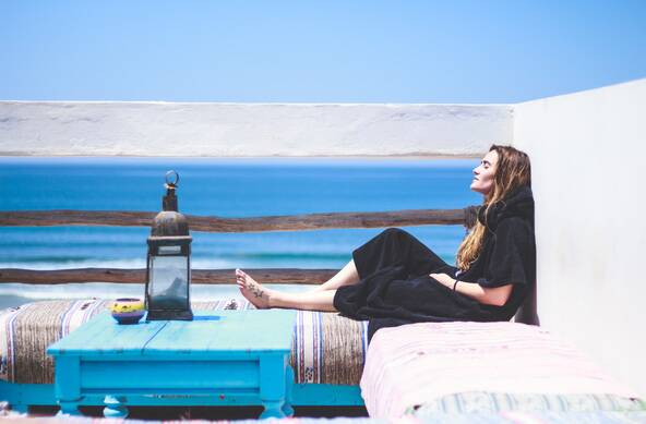 Blue Waves Surf House & School (Anza)