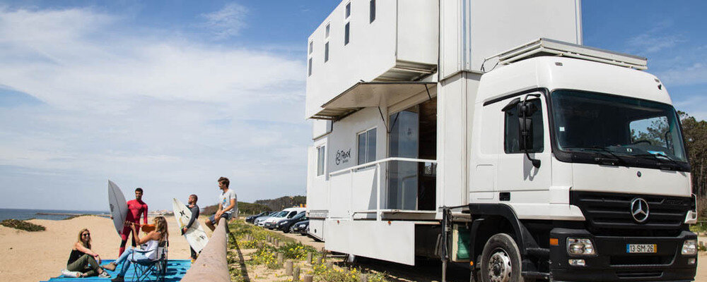 Truck Surf Hotel - Portugal Surf Trips