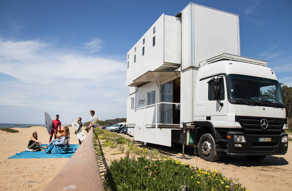 Truck Surf Hotel - Portugal Surf Trips