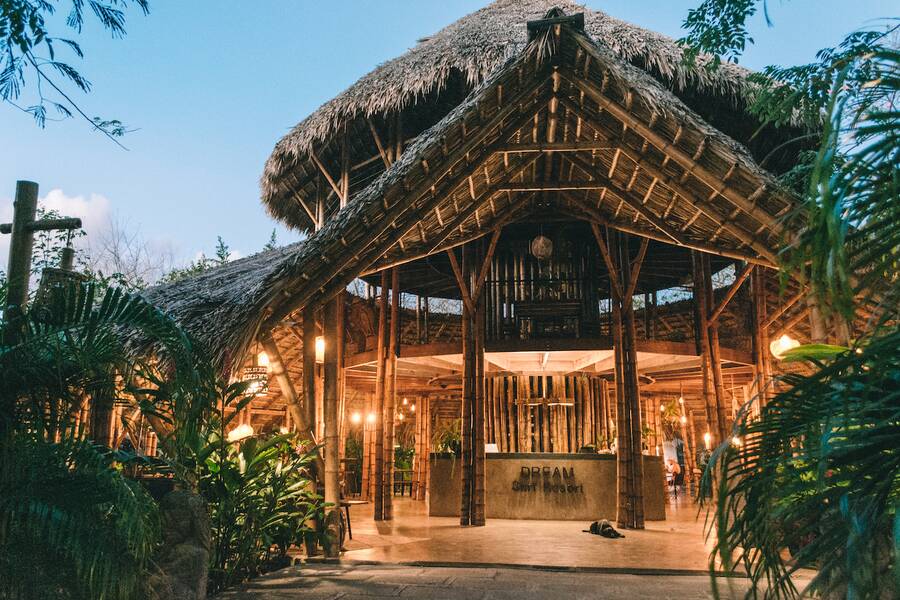 Dreamsea Surf Resort Nicaragua