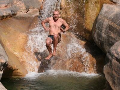 Juming in a natural pool in Paradise Valley - with Original Surf Morocco
